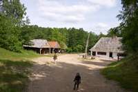 Blick auf die H&auml;usergruppe