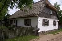 Haus an der Stra&szlig;e