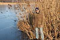 Axels Brille ist in der Sonne ganz dunkel geworden