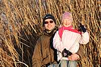 Papa und Natalie am Schilfrand